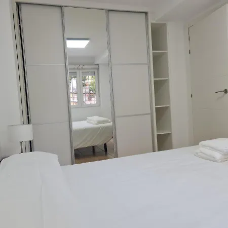 Daire La Victoria 5 *